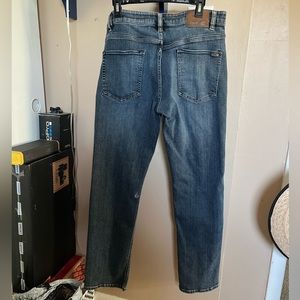 Volcom “Solver” Jeans 33” Waist Modern Straight